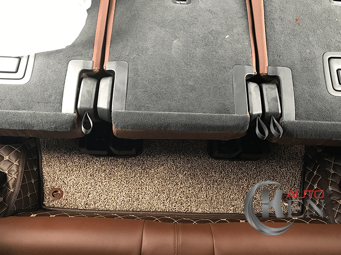 Tấm lót sàn giúp bảo vệ khung sàn xe ô tô